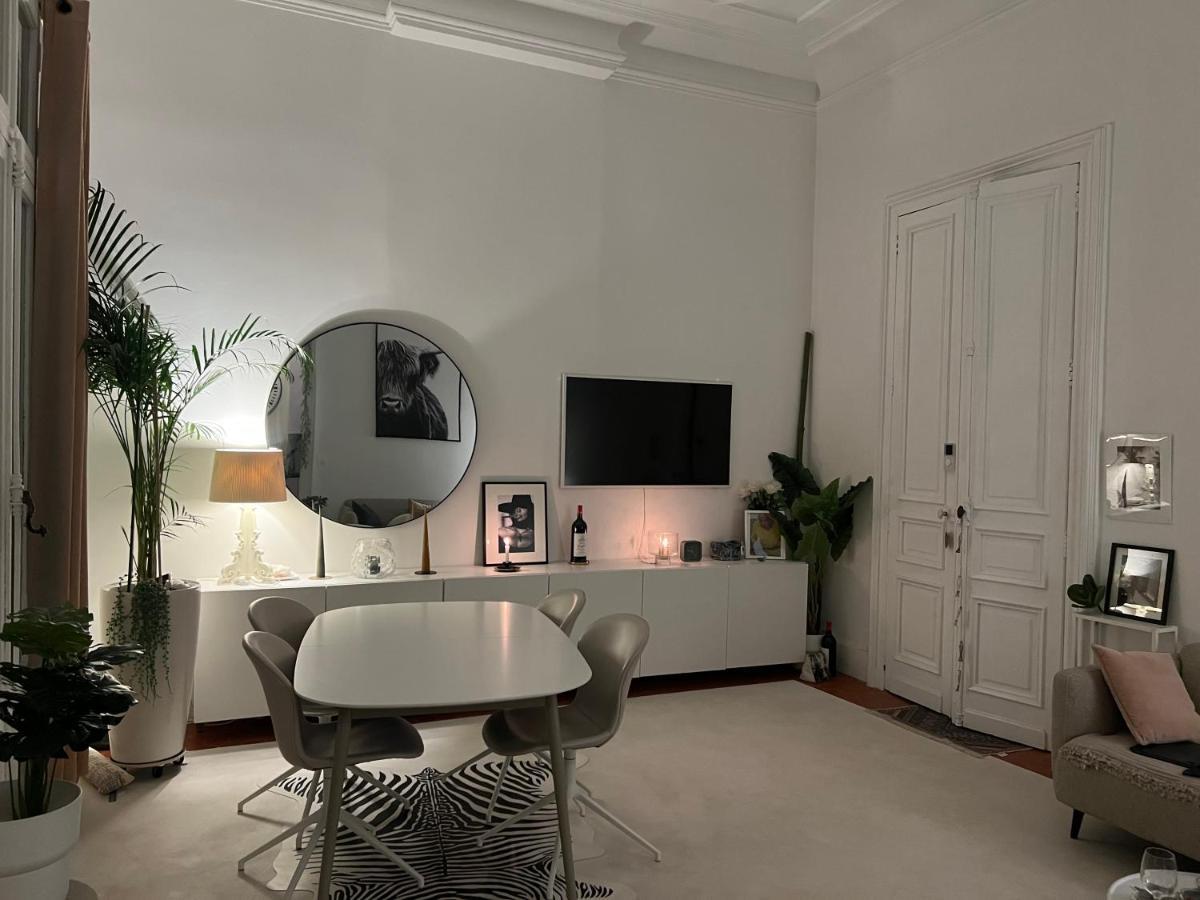 Deux Pieces Luxe - Le Casanova Apartment แซ็ต ภายนอก รูปภาพ